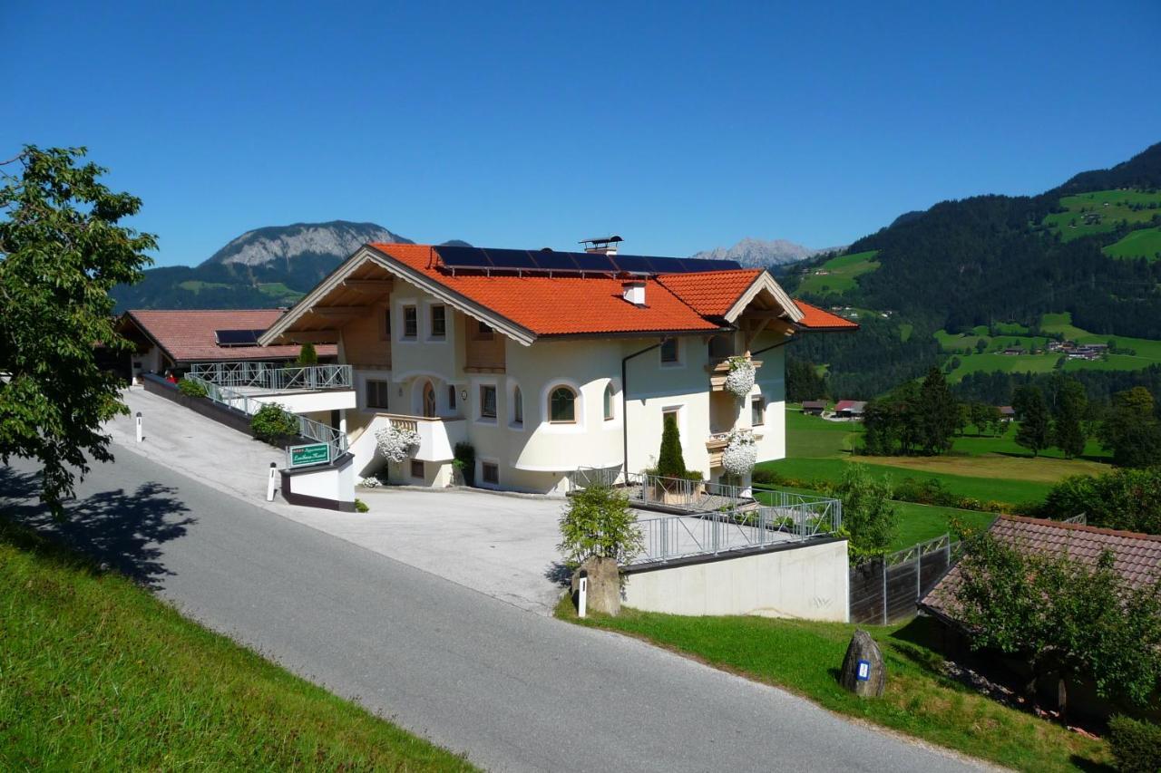 Landhaus Manzl Hopfgarten im Brixental Bagian luar foto