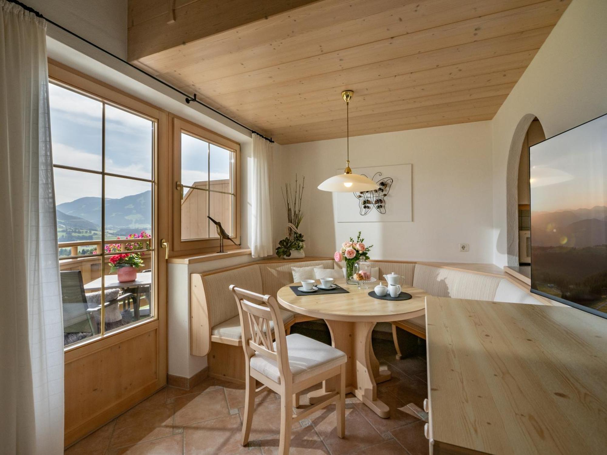 Landhaus Manzl Hopfgarten im Brixental Bagian luar foto